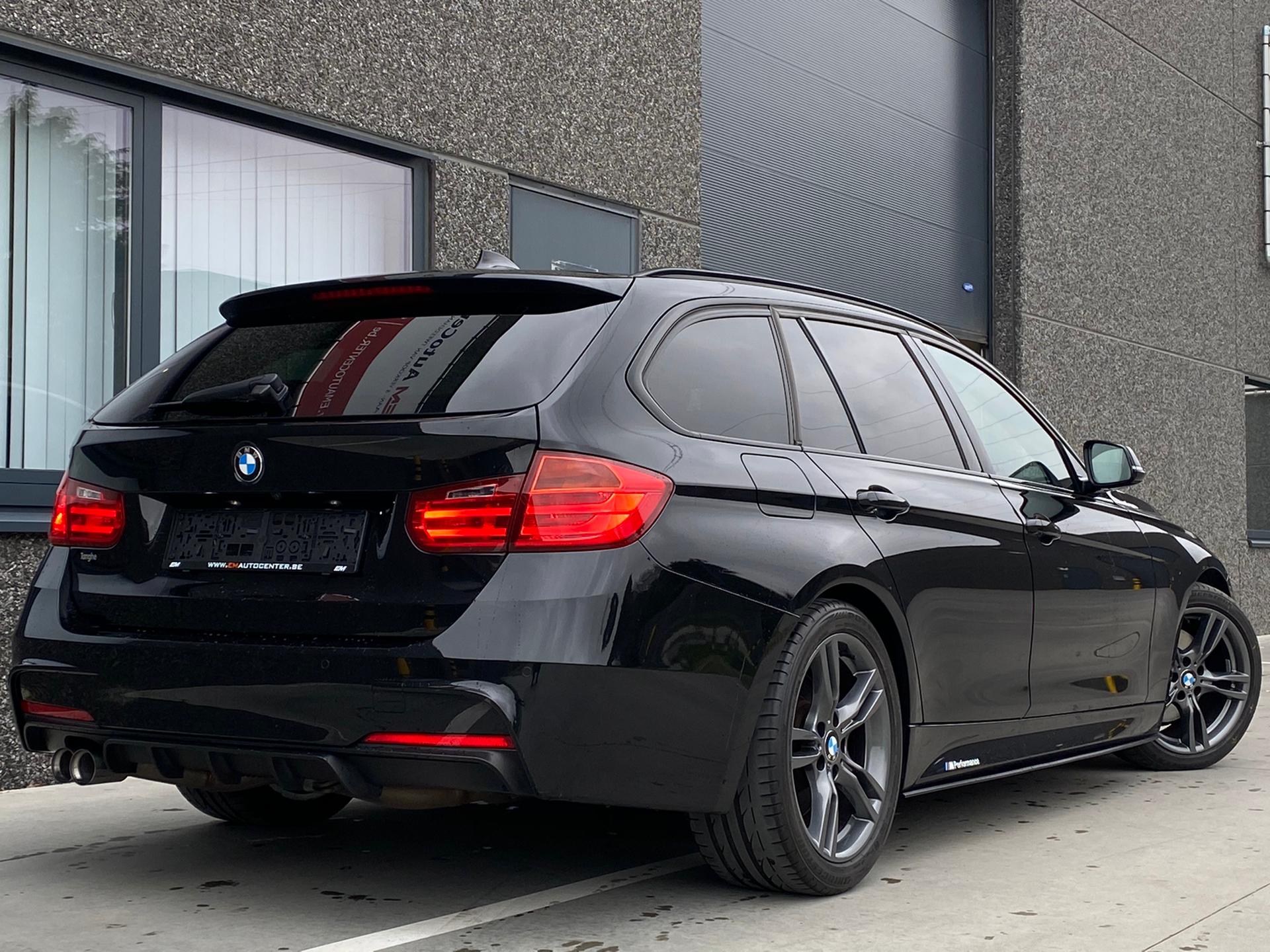 BMW 330 Performance